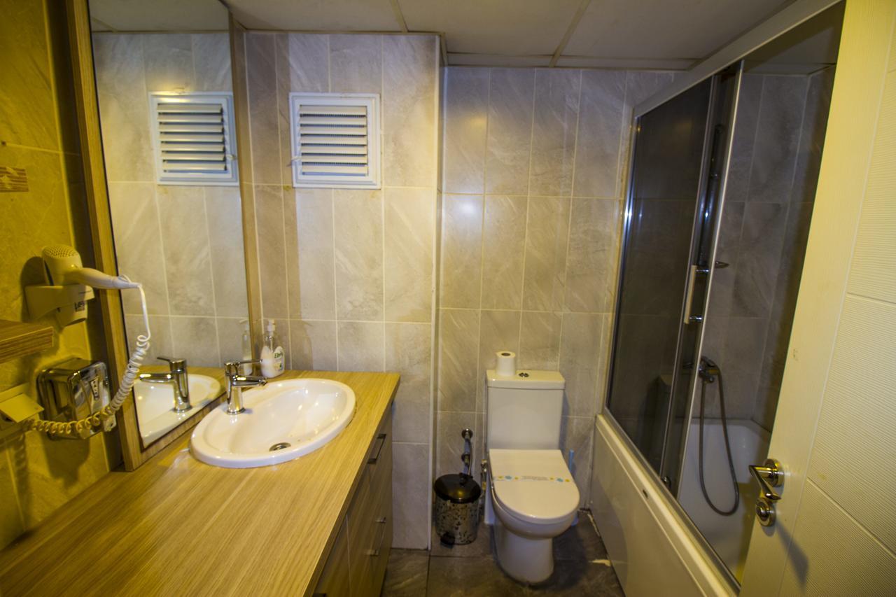 Hit Suites Beylikduezue Büyükçekmece Exterior foto